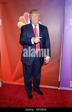 Donald Trump kommt bei NBCUniversal TCA Press Tour im 16. Januar 2015 in Pasadena, Kalifornien. Foto von Francis Specker Stockfoto