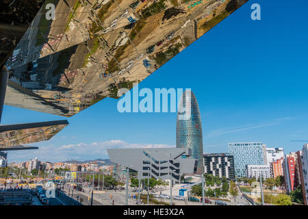 Nouvels Agbar Tower, Barcelona, Spanien ist ein 38-Geschichte Wolkenkratzer / Turm. Stockfoto