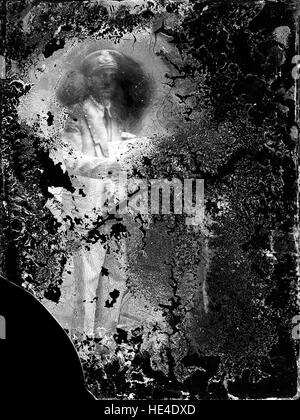 Ein Porträt eines rumänischen Soldaten aus der Region Ialomita, Anfang des 20. Jahrhunderts. Das Foto ist Teil des Costica Acsinte Archivs, das rumänische Militärgeschichte und das Leben der Soldaten in den 1910er Jahren erfasst Stockfoto