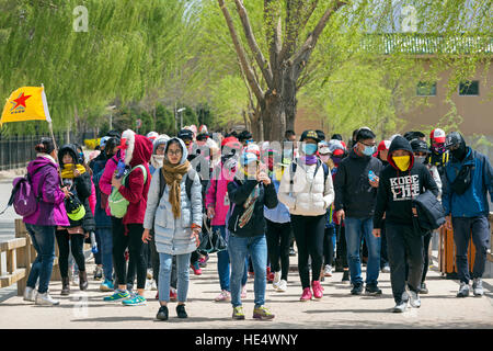 Chinesische Touristengruppe, Shapotou Scenic Area, Zhongwei, Ningxia, China Stockfoto