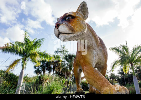 Florida, Süd, die Everglades, Tamiami Trail, Skunkape Headquarters, Panther, Statue, Besucher reisen Reise touristischer Tourismus Wahrzeichen Kult Stockfoto