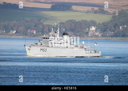 LNS Skalvis (M53), ein Jagd-Klasse Mine Gegenmaßnahmen Schiff der litauischen Marine, zu Beginn der Übung Joint Warrior 16-2. Stockfoto