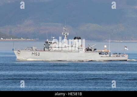 LNS Skalvis (M53), ein Jagd-Klasse Mine Gegenmaßnahmen Schiff der litauischen Marine, zu Beginn der Übung Joint Warrior 16-2. Stockfoto