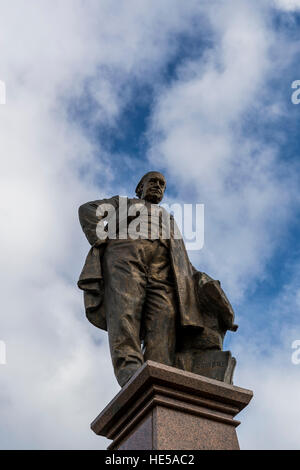 Statue von Jean-Baptiste Trystram 1821-1906 auf 2523 Rond-Point Guillain, 59140 Dunkerque, Frankreich, Stockfoto