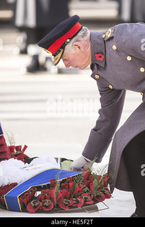 Politiker und Royals besucht einen Service am Ehrenmal zum Gedenken Sonntag anlässlich der Beitrag der britischen und Commonwealth-militärische, zivile Soldaten und Soldatinnen in den beiden Weltkriegen.  Mitwirkende: Prince Of Wales wo: London, Vereinigtes Ki Stockfoto