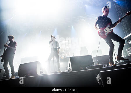 Schuppen sieben Headliner Samstag um Shiiine auf Weekender 2016 Featuring: Shed Seven, Rick Witter wo: Minehead, Großbritannien: 12. November 2016 Stockfoto