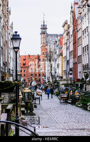 Mariacka Ulica Street in Danzig, berühmt für seine Bernsteinschmuck-Geschäfte. Stockfoto