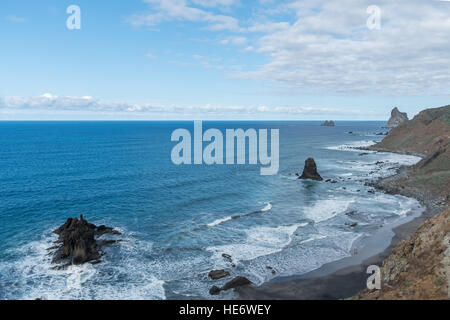 Meer und Küste Blick vom hohen Blickwinkel Stockfoto