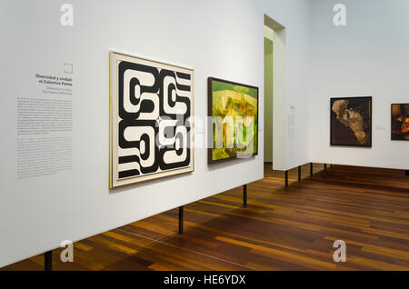 Der Palacio De La Aduana, Museum von Malaga, zeitgenössische Malerei, Andalusien, Spanien. Stockfoto