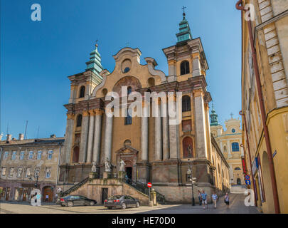 Römisch-katholisch Franciscan Church of St Mary Magdalene, 18. Jahrhundert, griechisch-katholische Kathedrale in Ferne in Przemysl, Polen Stockfoto