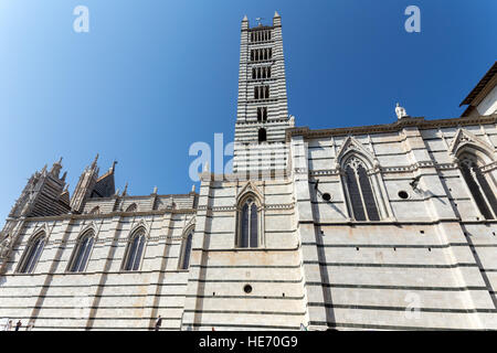 Die Kathedrale von Siena (Duomo di Siena) ist eine mittelalterliche Kirche in Siena. Italien. Stockfoto