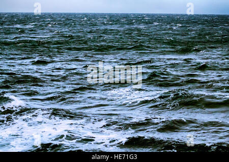 Karasee (Becken des arktischen Ozeans) in der hohen Arktis (Nowaja Semlja-Archipel). Alter Name der Karasee - Eis-Keller, aber jetzt kein Eis fast Stockfoto