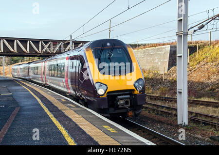 Carstairs Junction Railway Station in South Lanarkshire Scotland mit Cross Country Voyager in Richtung Süden von Glasgow Stockfoto
