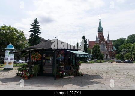 Ein Blumengeschäft in Rynek Podgordki namens Ghetto Heldenplatz Limanowskiego Street im Stadtteil Podgórze, Krakau, Polen. Stockfoto