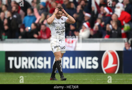 RC Toulon Leigh Halfpenny reagiert nach einem Kick um das Spiel in den letzten Momenten während der European Champions Cup, Pool drei Mach am Parc y Scarlets, Llanelli gewinnen fehlt. Stockfoto