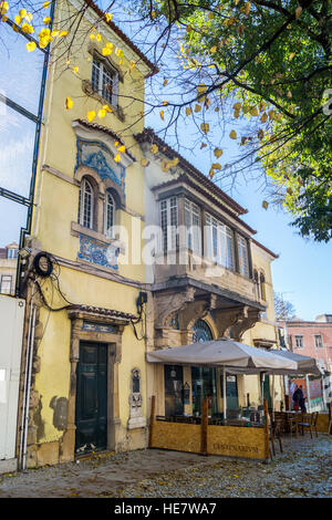 Gemeinnützige Institut der São Mamede (St. Mammes), Rua Alexandre Herculano, Lissabon, Portugal Stockfoto