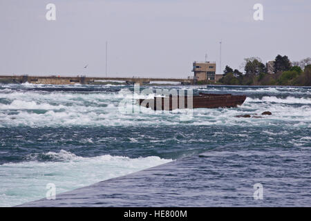 Schönes Foto von dem Fluss direkt vor die erstaunliche Niagarafälle Stockfoto