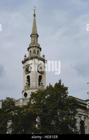 St. Alfeges Kirche Turm und Uhr, Greenwich Stockfoto