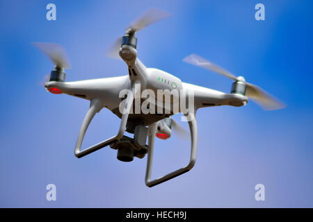 Phantom DJI Drohne fliegen Stockfoto