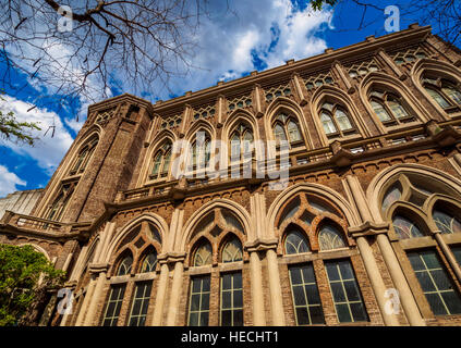 Argentinien, Buenos Aires Provinz, Stadt Buenos Aires, Recoleta, Fakultät für Maschinenbau-Gebäude der Universität von Buenos Aires Stockfoto