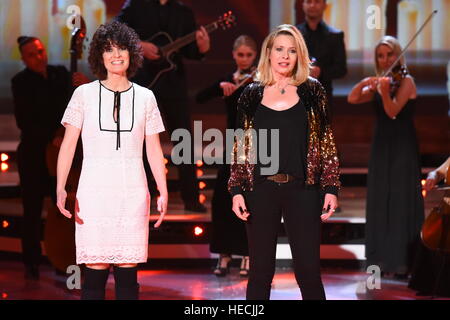 Aufzeichnung des MDR TV-Show "Stefanie Hertel - Die Grosse Show der Weihnachtslieder" im Congress Centrum.  Mitwirkende: Lindt Bennett Where: Suhl, Deutschland bei: 18. November 2016 Stockfoto