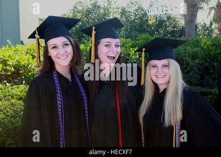 Florida, USA. 20. Dezember 2016. Dreyfoos School of Arts-Abschluss am Kravis Center am 20. Mai 2010. © Der Palm Beach Post/ZUMA Draht/Alamy Live-Nachrichten Stockfoto