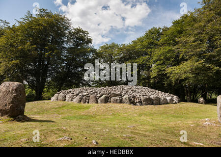 North East Ganggrab im Schloten Cairns in Schottland. Stockfoto