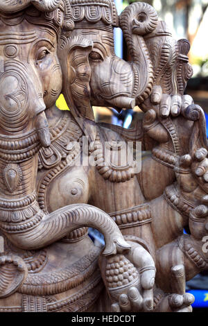 Hölzerne Statue der Hindu-Gott Gannesa Stockfoto