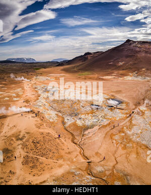 Namaskard geothermische Gebiet in Nordisland. Drohne-Fotografie Stockfoto