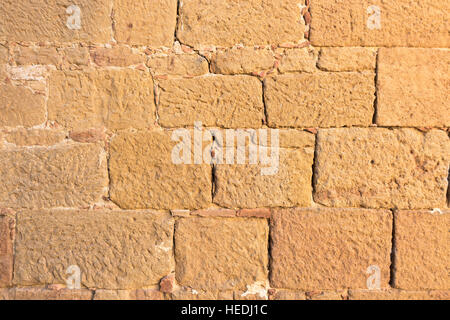 Nahaufnahme von einer alten flach strukturierten Ziegelmauer Stockfoto