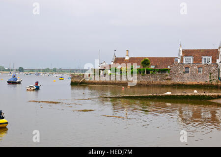 Topsham ist immer wünschenswert und qualitativ hochwertigen Wohnstandort geworden. Es ist eine attraktive Stadt auf die Exe-estuary.UK Stockfoto