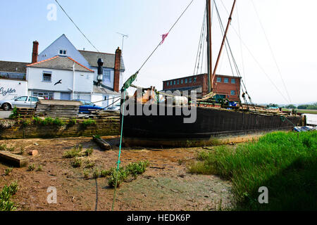 Topsham ist immer wünschenswert und qualitativ hochwertigen Wohnstandort geworden. Es ist eine attraktive Stadt auf die Exe-estuary.UK Stockfoto