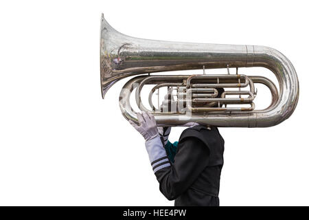 Ein Mann spielt ein Euphonium isoliert auf weißem Hintergrund. Mit Beschneidungspfad gespeichert Stockfoto