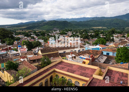 Blick über Trinidad aus dem Turm von St. Francis Assisi Kloster, Kuba Stockfoto