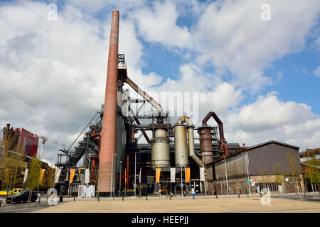 Riesige Stahlbau Werk in Esch-Sur-Alzette, Luxemburg. Stockfoto