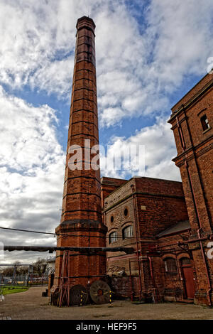 Claymills Victorian Abwasser Pumping Station - Schornstein & Kessel Haus Stockfoto