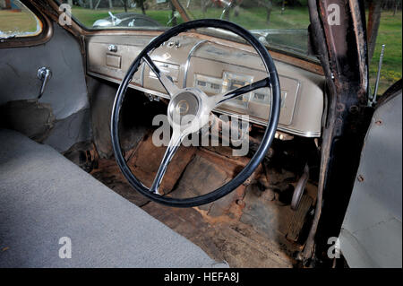 1938 Studebaker klassische amerikanische LKW abholen - die erste Auto basierte abholen Innere Welten Stockfoto