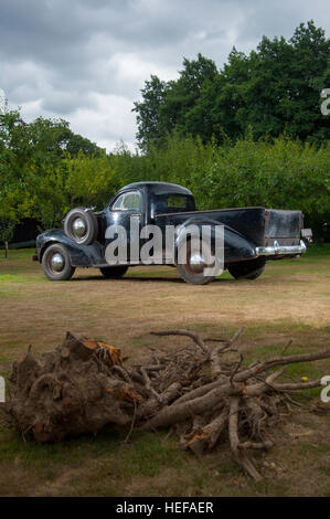 1938 Studebaker klassische amerikanische LKW abholen - das erste Auto basierte abholen Welten Stockfoto