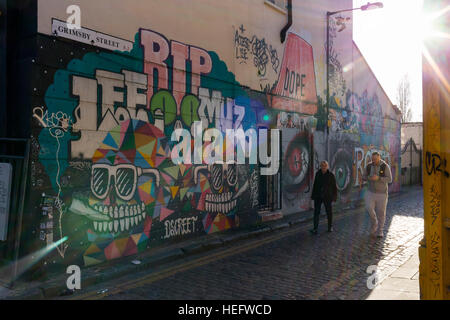 Grimsby Street direkt an der Brick Lane im Osten Londons. Bild zeigt street-Art in diesem sehr trendy und kunstvolle Teil von Shoreditch. Stockfoto