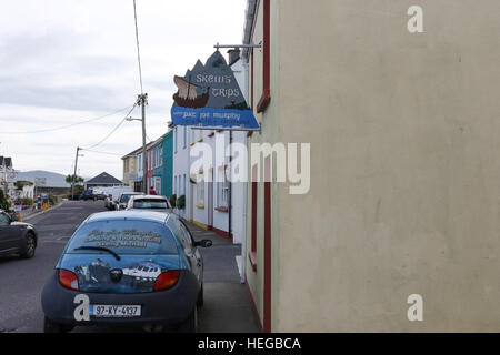 Skellig Reisen beworbenen im Dorf Portmagee, County Kerry. Stockfoto