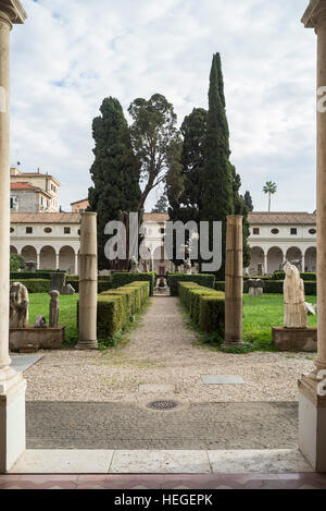 Rom. Italien. Thermen des Diokletian. Michelangelos Kreuzgang. Terme di Diocleziano. Stockfoto