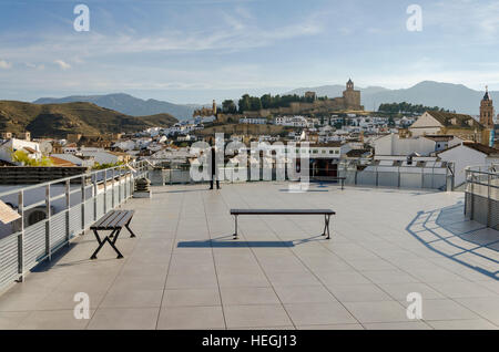 Die Alcazaba von Antequera gesehen aus Sicht, Deck auf dem Dach, Andalusien, Spanien. Stockfoto