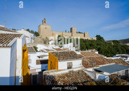 Die Alcazaba, maurische Festung, Burg, Antequera, Provinz Málaga, Andalusien, Spanien. Stockfoto