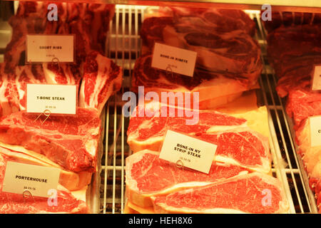 Rohes Fleisch-Mix oder verschiedene Arten von rohem Fleisch Nahaufnahme Stockfoto