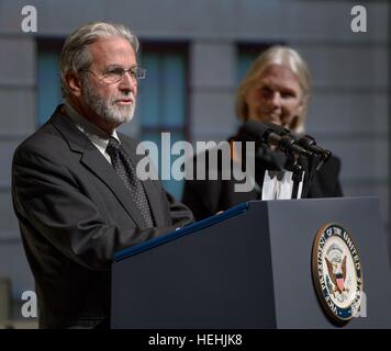 Pock Otis spricht bei einer Trauerfeier feiert das Leben des ehemaligen NASA-Astronaut und US-Senator John Glenn an der Ohio State University Mershon Auditorium 17. Dezember 2016 in Columbus, Ohio. Stockfoto