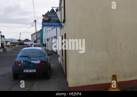 Skellig Reisen beworbenen im Dorf Portmagee, County Kerry. Stockfoto