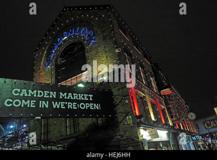 Camden Market bei Nacht, Nord-London, England, UK Stockfoto