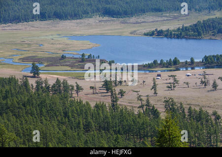 Blick über die Bucht von Khovsgol See vom Hügel Stockfoto