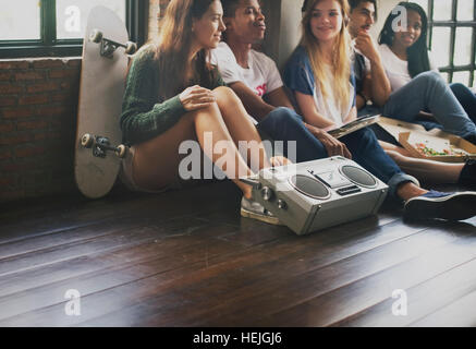 Freunde Radio Boombox Ton Vintage Konzept Stockfoto