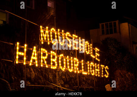 Mousehole Harbour Christmas Lights, Mousehole, Cornwall, UK, Dezember 2016 Stockfoto